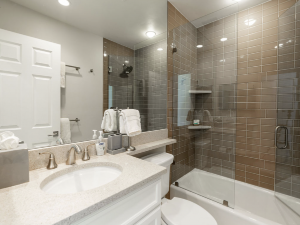 Golden Peak Ski in Ski Out Townhome